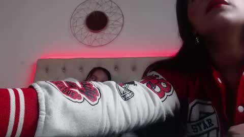 sharon_and_sharit online show from 12/05/25, 03:37