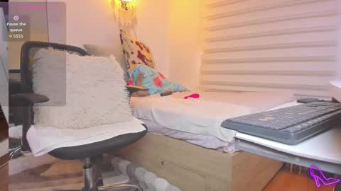 Sharon online show from 02/25/26, 02:37