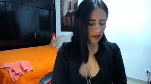 Snapshot of sharoon__cherry_ chatting on 02/12/26, 02:23 sharon online show from 02/12/26, 02:23