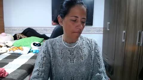 Snapshot of sharoon__cherry_ chatting on 07/24/26, 11:08 sharon online show from 07/24/26, 11:08