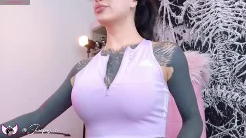 Antonia online show from 04/01/26, 07:55