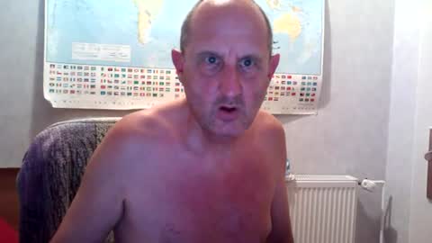 Snapshot of sharpshoder chatting on 06/27/26, 10:09 Peter online show from 06/27/26, 10:09