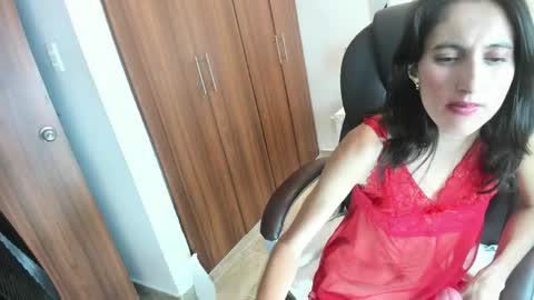 Snapshot of shary_leon_ chatting on 04/30/26, 08:57 shary_leon_ online show from 04/30/26, 08:57