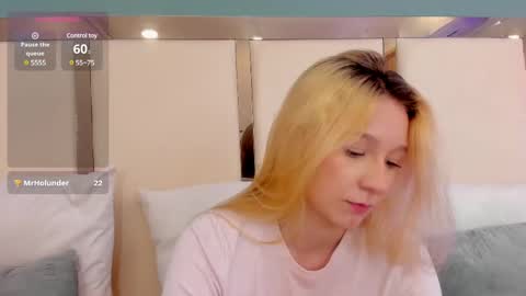 Shantall online show from 02/13/25, 08:55