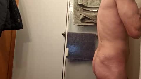 Snapshot of shavedcock720 chatting on 12/25/24, 08:07 partycouple2night online show from 12/25/24, 08:07