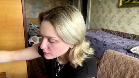 Snapshot of shawandamisemer chatting on 05/18/26, 11:05 Lilith online show from 05/18/26, 11:05