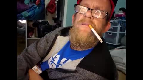 Snapshot of shawn710420 chatting on 12/12/24, 04:26 shawn710420 online show from 12/12/24, 04:26