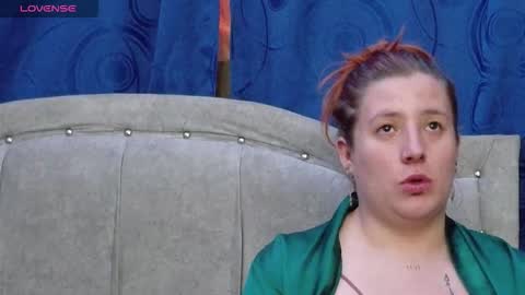 Shayla  online show from 11/10/25, 02:38