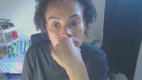 Shayna online show from 03/04/25, 05:34