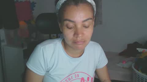 Shayna online show from 09/15/25, 02:44