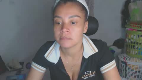 Shayna online show from 05/17/26, 03:48