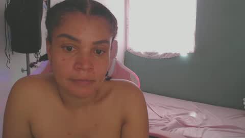 Snapshot of shayna_cute chatting on 07/16/26, 07:42 Shayna online show from 07/16/26, 07:42