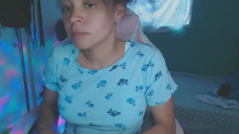 Snapshot of shayna_cute chatting on 07/19/26, 10:57 Shayna online show from 07/19/26, 10:57