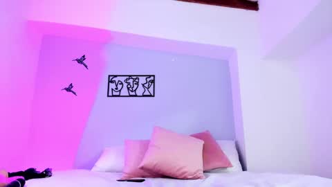 Shayra online show from 03/09/25, 09:36