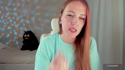 she_wolf1 online show from 04/25/26, 08:28