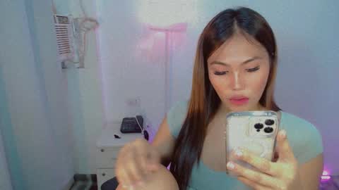 MY IG Shealana69 online show from 12/18/24, 06:43