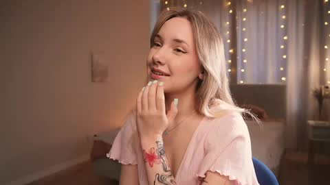 shebuny online show from 03/31/26, 04:13