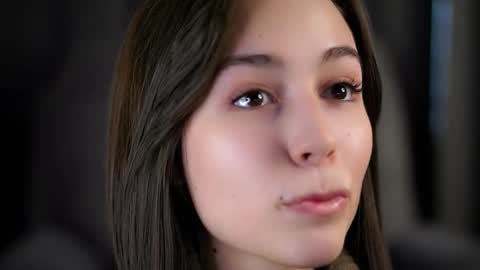 Tessa online show from 10/10/25, 02:43