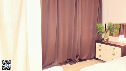 Violet online show from 12/27/24, 02:22