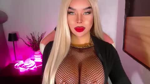 sheenafrost online show from 04/11/26, 07:18