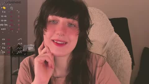 Snapshot of sheeny_shy chatting on 03/24/26, 09:31 Chiara online show from 03/24/26, 09:31