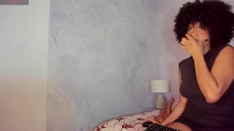 sheeylopez online show from 11/30/25, 03:10