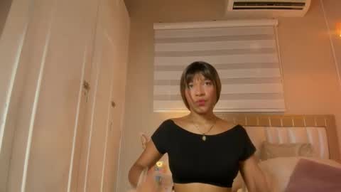 sheila__x online show from 03/27/26, 06:40