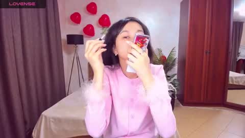 Sheila online show from 02/12/25, 04:23