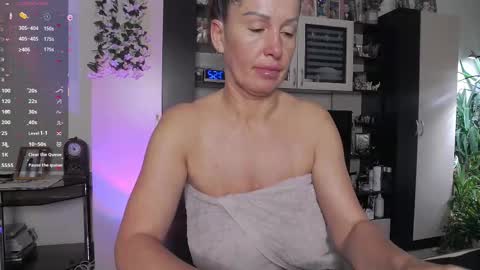 Sheila GMT 2 Tuesday Wednesday Friday Saturday Sunday- 8  5  online show from 02/12/26, 04:51