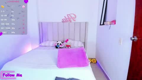 Danna   online show from 12/25/24, 06:20