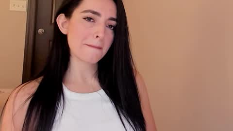 sheisallthat online show from 11/21/25, 10:19