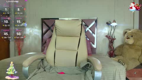 Shelby cute  online show from 12/10/24, 05:44