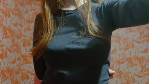 Erika online show from 01/26/25, 02:14