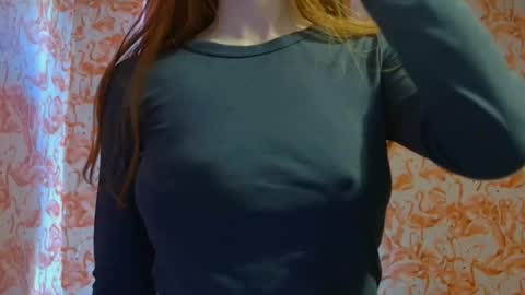 Erika online show from 03/06/25, 09:42