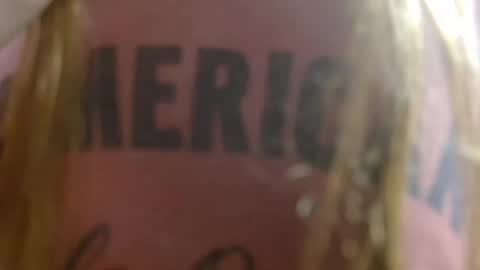 Erika online show from 04/05/26, 02:31