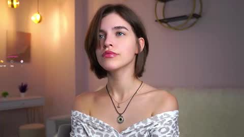 Alex online show from 11/02/25, 01:08