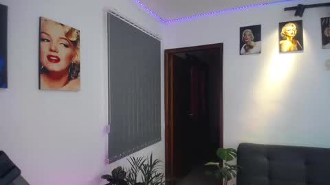 Snapshot of shellsy_hans chatting on 02/04/25, 05:12 Shellsy H online show from 02/04/25, 05:12