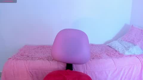 Snapshot of shellyrayhs1 chatting on 07/30/26, 05:39 Shelly rayhs online show from 07/30/26, 05:39