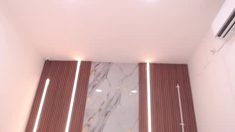 shena_nomy1 online show from 11/05/25, 08:09