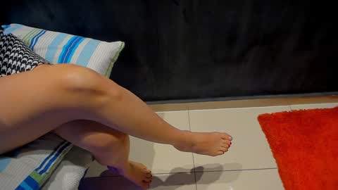 .. Sherilk .. online show from 01/11/25, 11:45