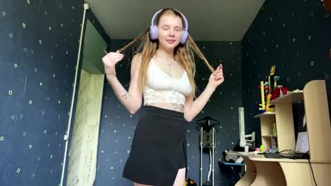 Kaayy online show from 05/14/26, 08:21