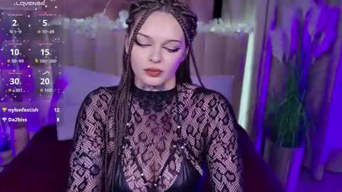 Snapshot of sherri_martinez chatting on 10/08/25, 05:54 sherri_martinez online show from 10/08/25, 05:54