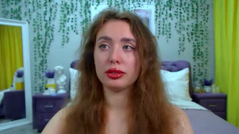 Sherry online show from 09/26/25, 06:28