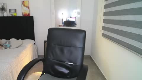 Sheryl Stone2 online show from 02/04/25, 06:25