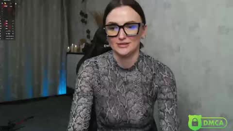 Vanessa online show from 02/11/25, 04:24