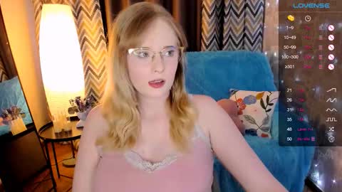 Hello guys my name is Aemilia online show from 02/04/26, 08:20