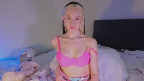 Sheyli online show from 02/27/26, 10:43