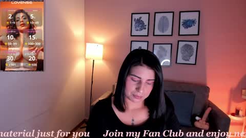 Sheyla online show from 04/01/26, 04:13