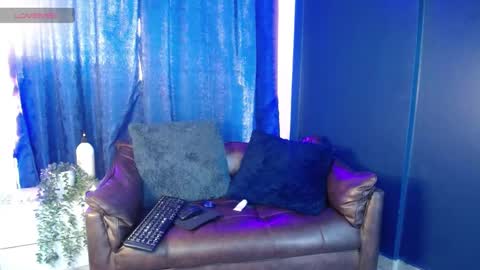 Melissa online show from 09/25/25, 02:21