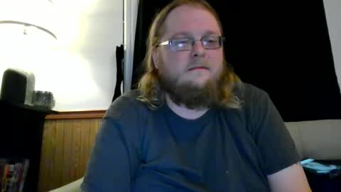 Snapshot of shifty885 chatting on 02/20/25, 02:51 shifty885 online show from 02/20/25, 02:51